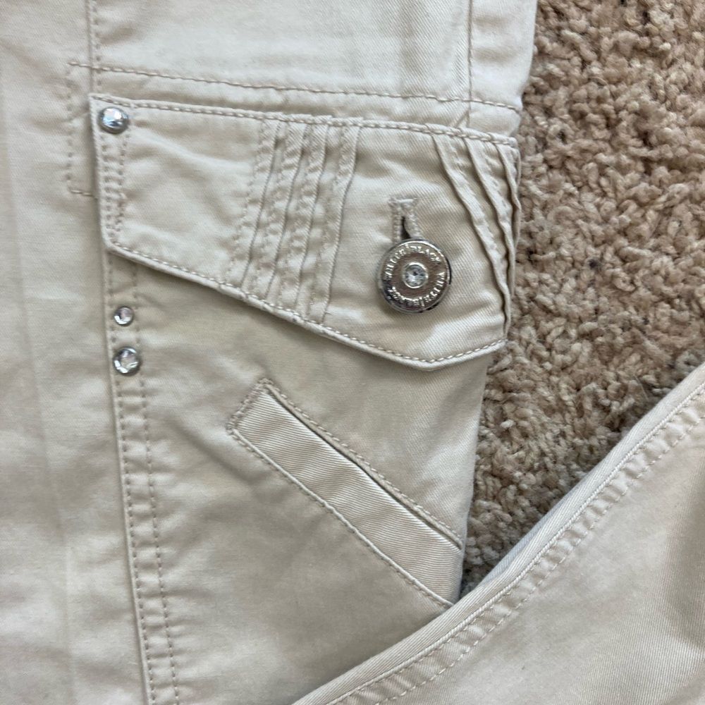 White House Black Market blinged slim cargo pants w/ zipper bottom legs - Picture 10 of 16